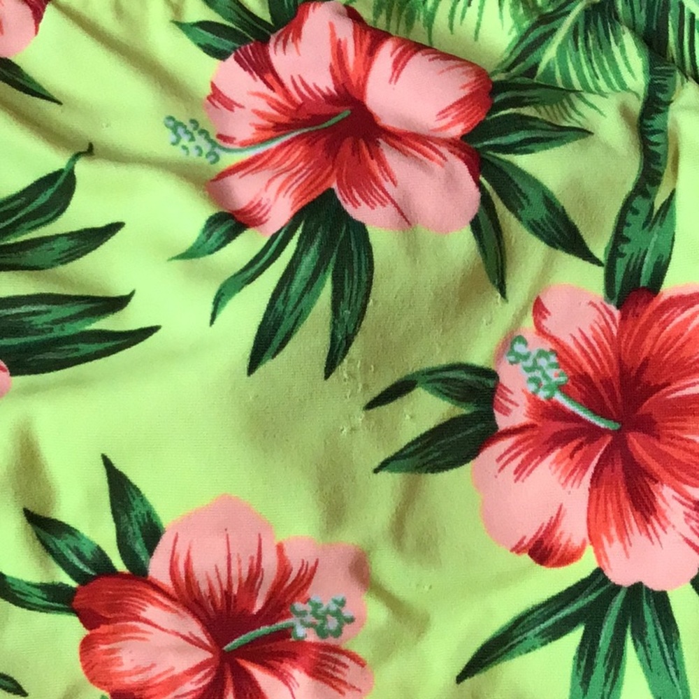 Bathing suit - Picture 2 of 6